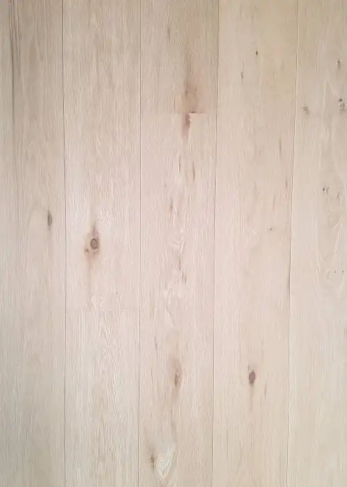Eiken houten vloer gelakt